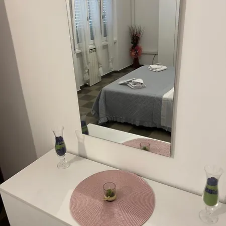 Apartment La Dimora Allegra *